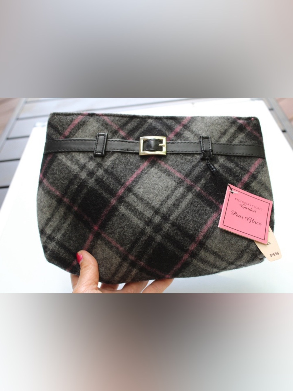 Victoria’s Secret clutch